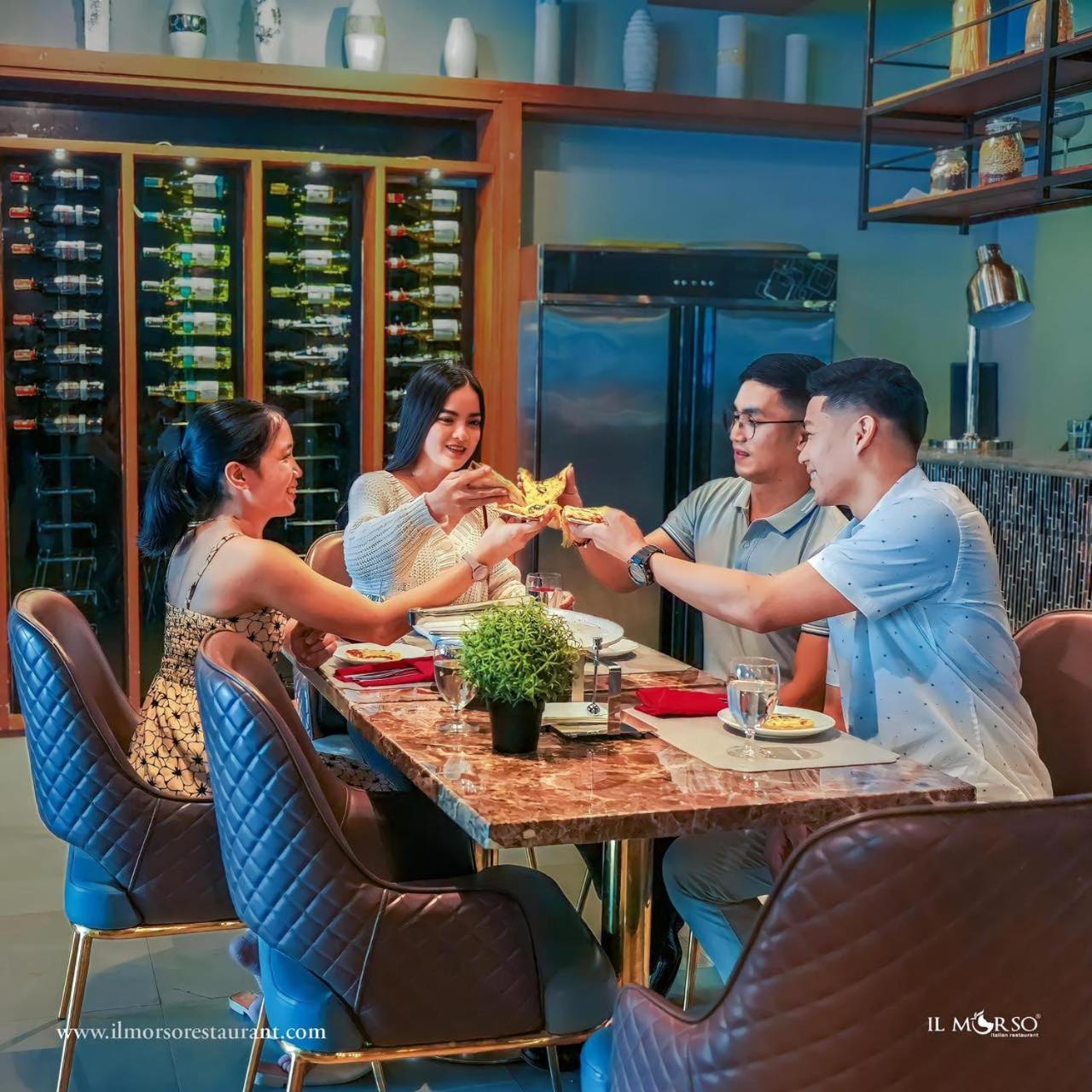 The Marison Hotel Legazpi Eksteriør billede